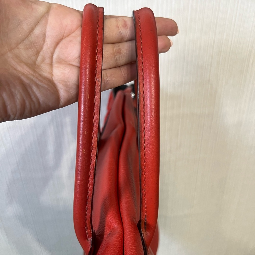 Louis Vuitton Red Tote with Textured Sides - Picture 6 of 16